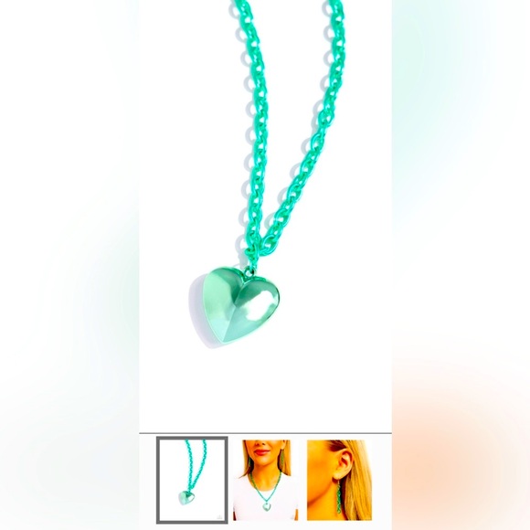 💚🤍💚 STUNNING! PAPARAZZI “LOVING LUXURY” GREEN NECKLACE ~ PAPARAZZI❗️💚🤍💚 - Picture 5 of 5